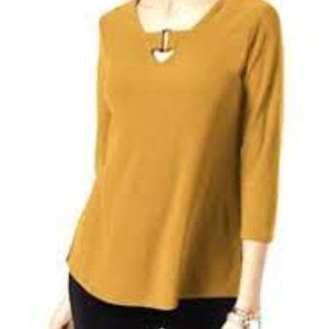 Alfani Petite Petal Keyhole 3/4 Sleeve Tunic